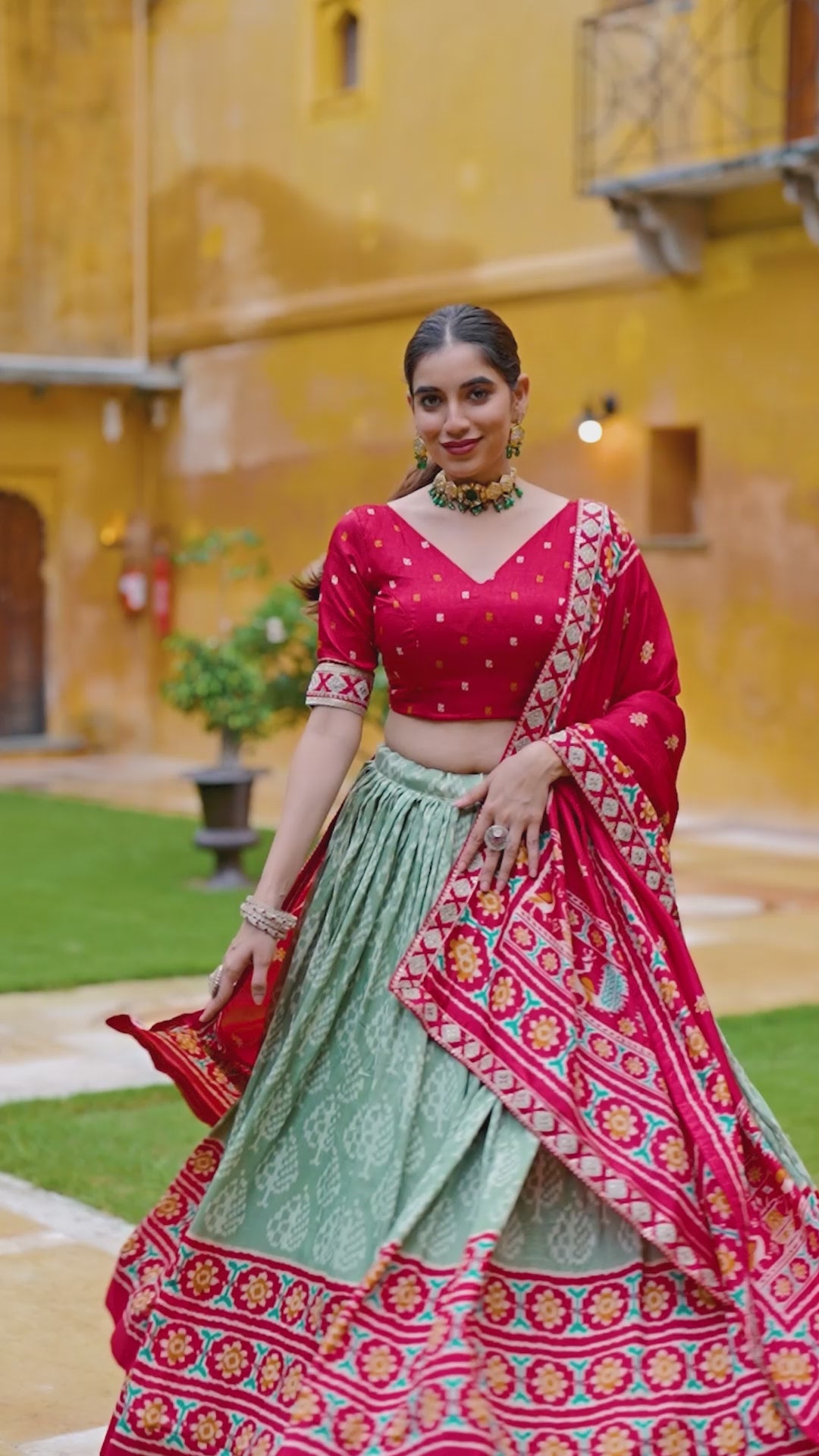 Traditional Patola Ikat Lehenga Choli – Saree Drape Style